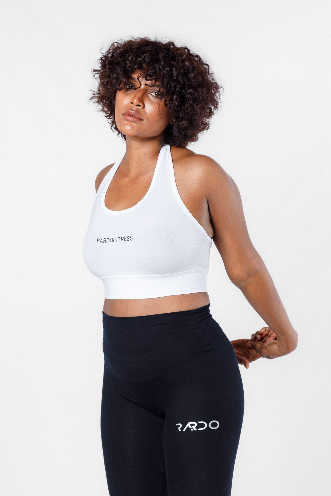 Adapt Seamless Sports Bra - White
