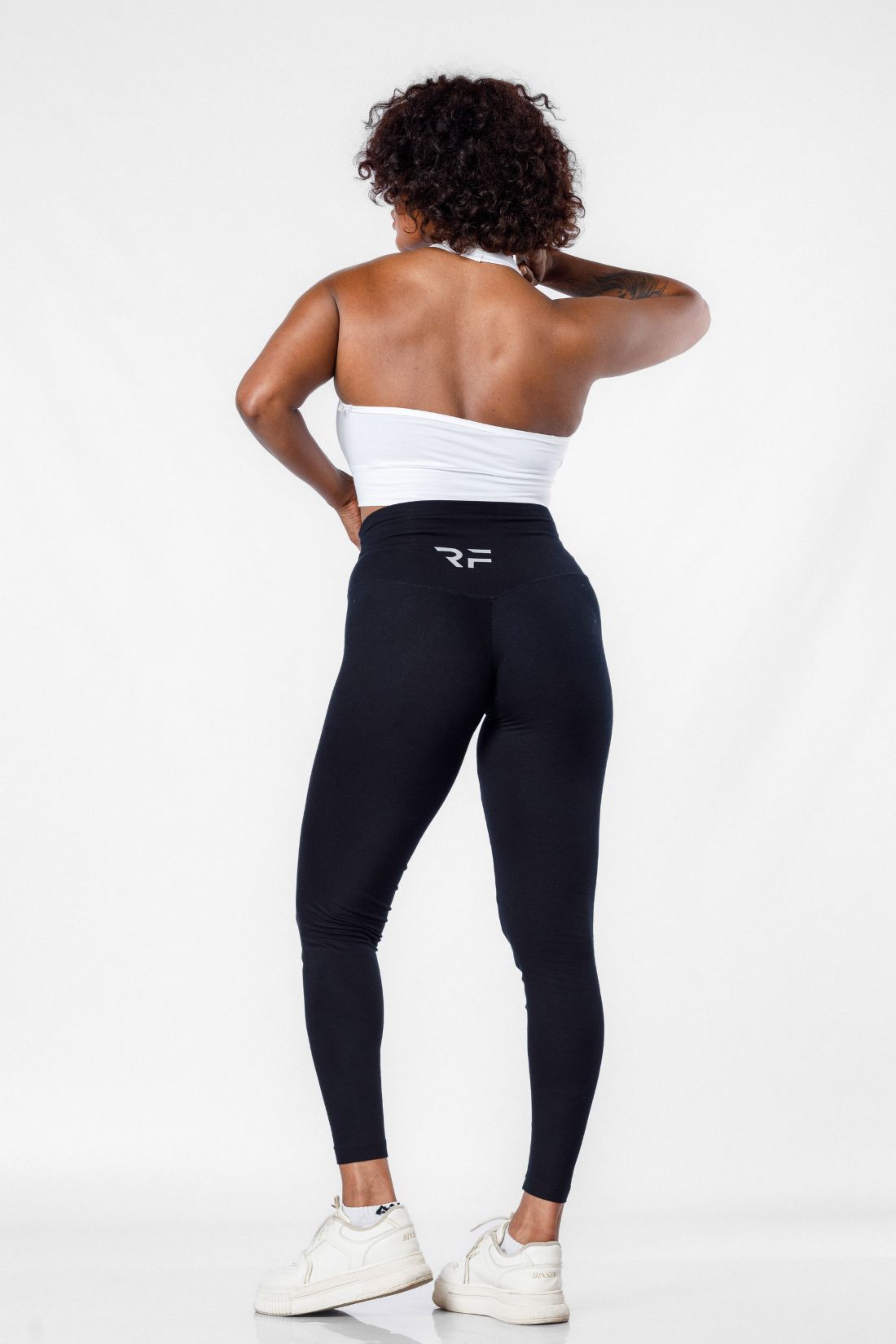 Adapt Seamless Sports Bra - White