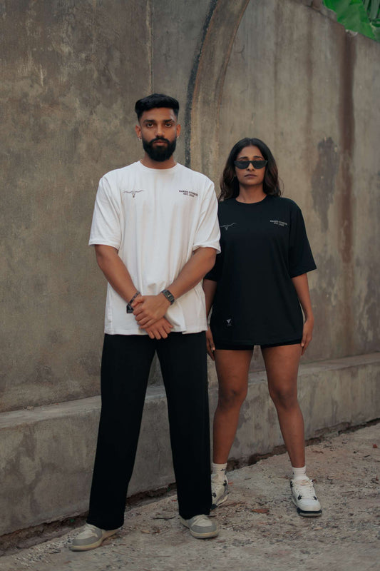 Iron Spine oversized Tee (white )