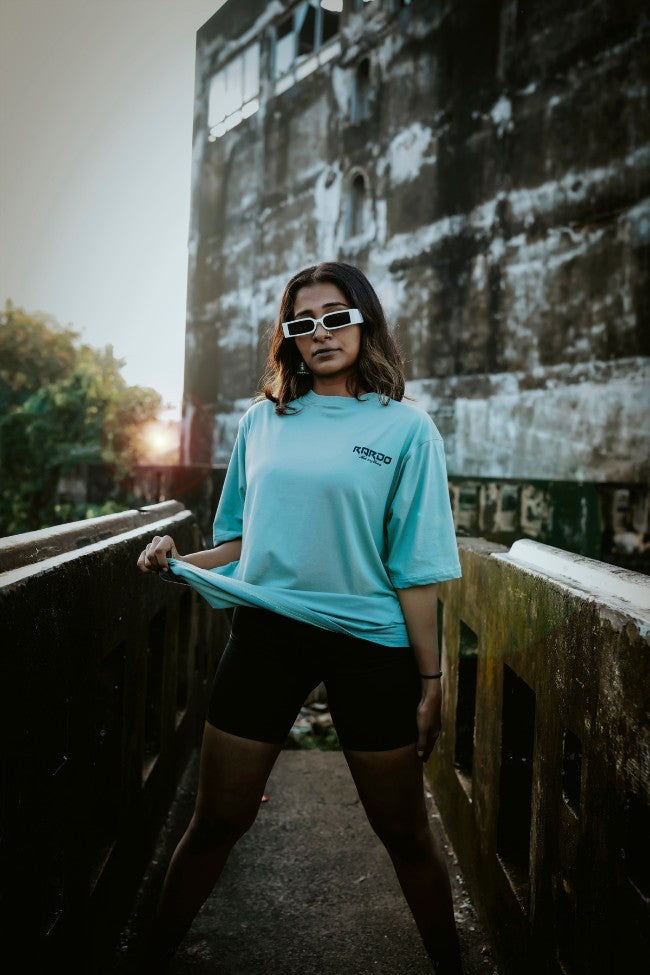 Visionary Tee Unisex - Frog Green